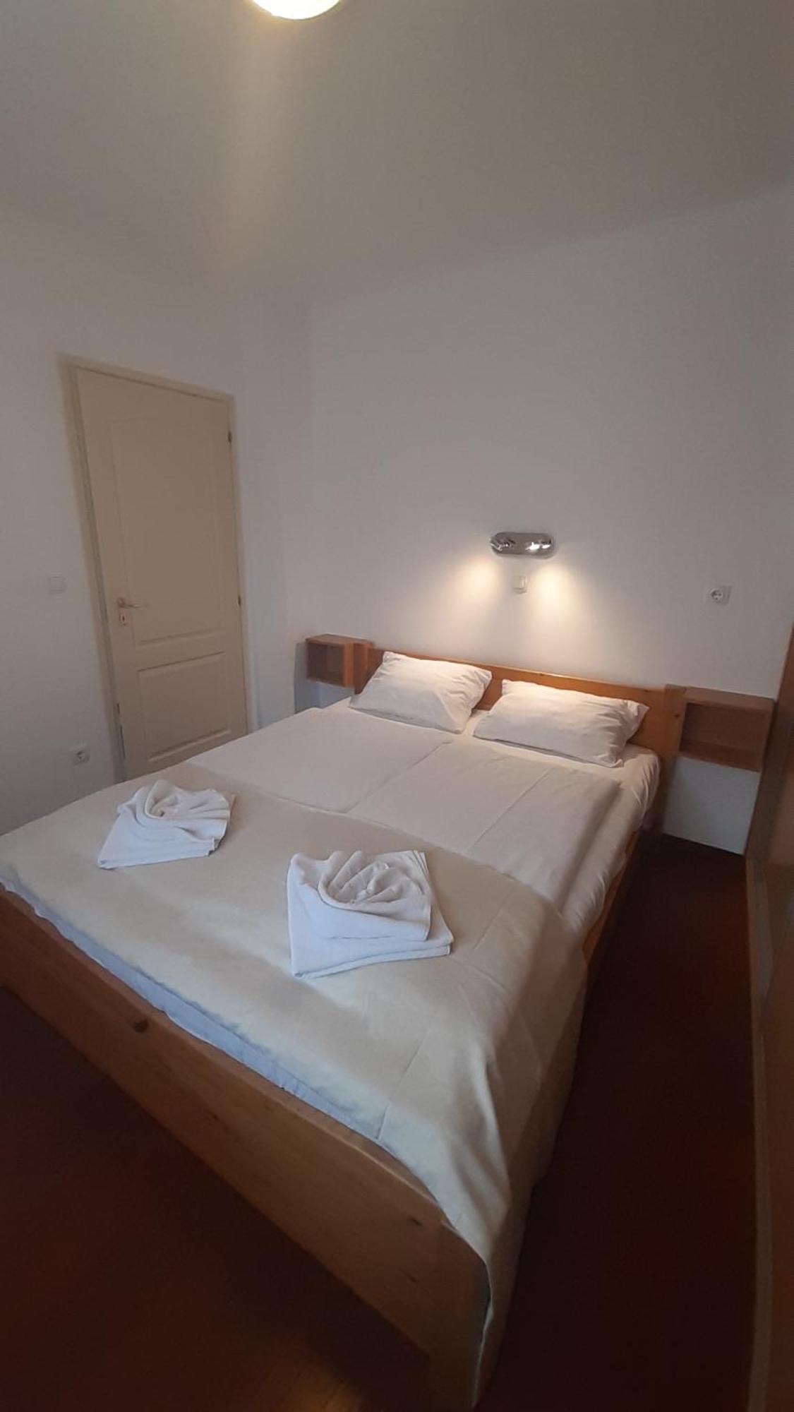 Mary Apartmanhaz Hévíz Exterior foto